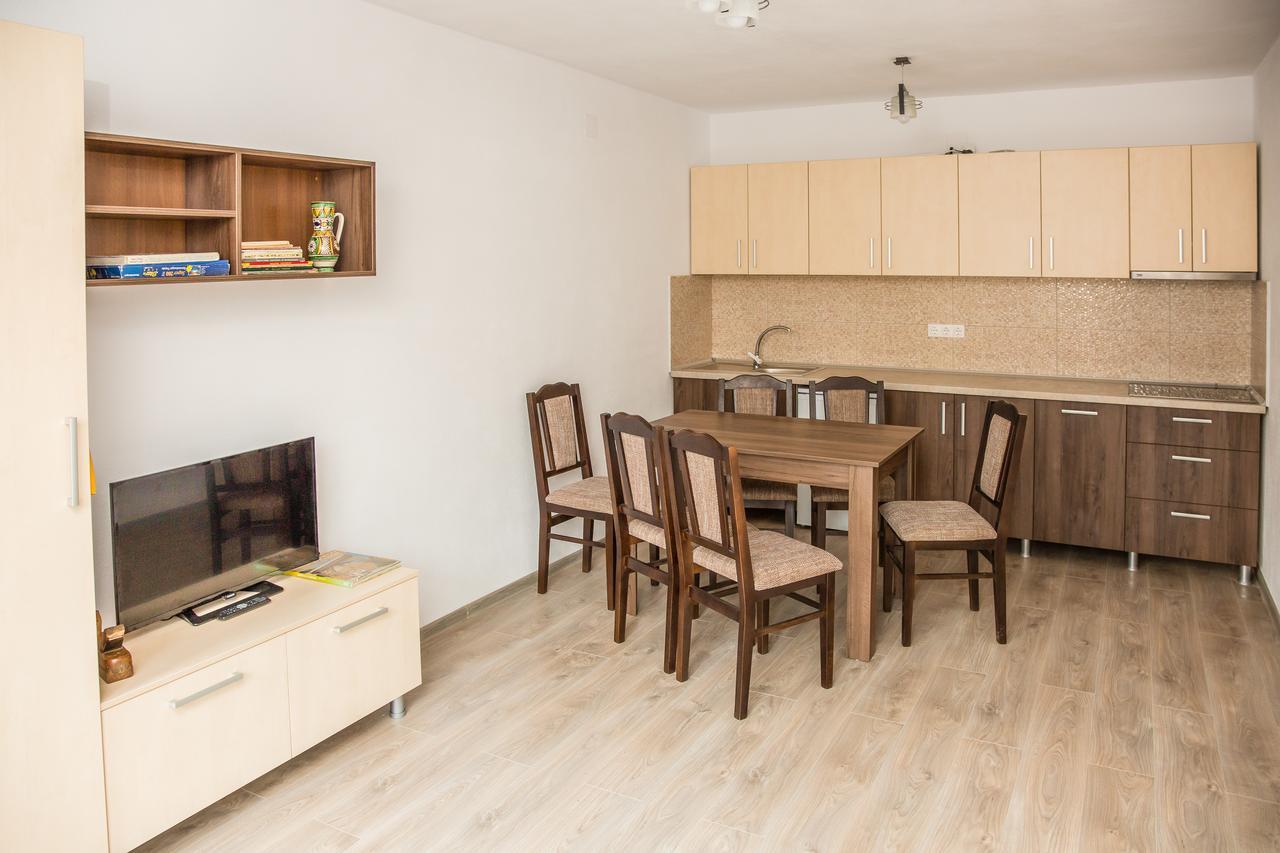 Salt Holiday Appartement Praid Buitenkant foto
